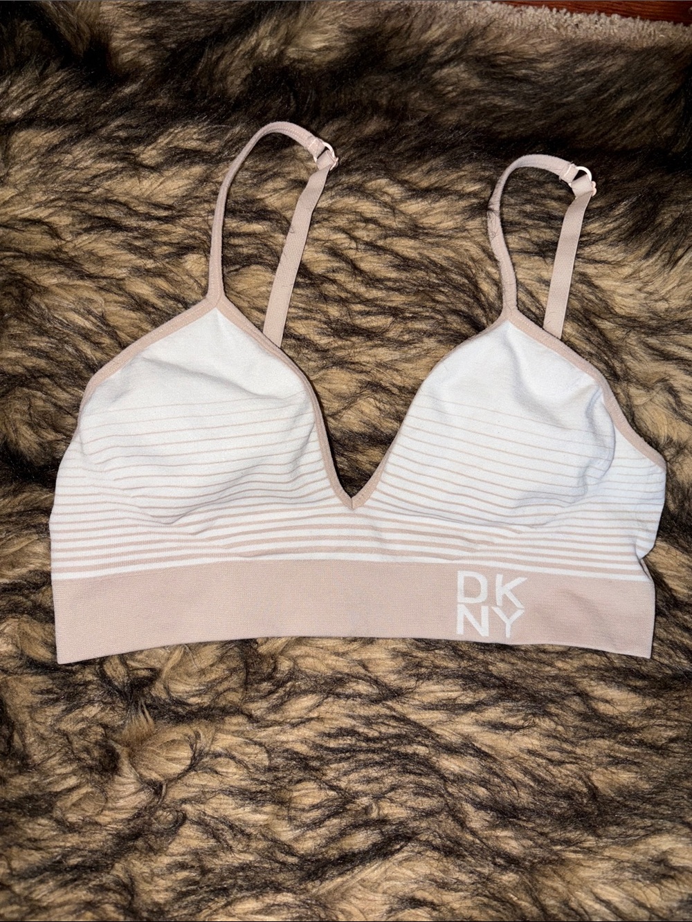 DKNY Tan & White Striped Seamless V-Neck Bralette Size Large